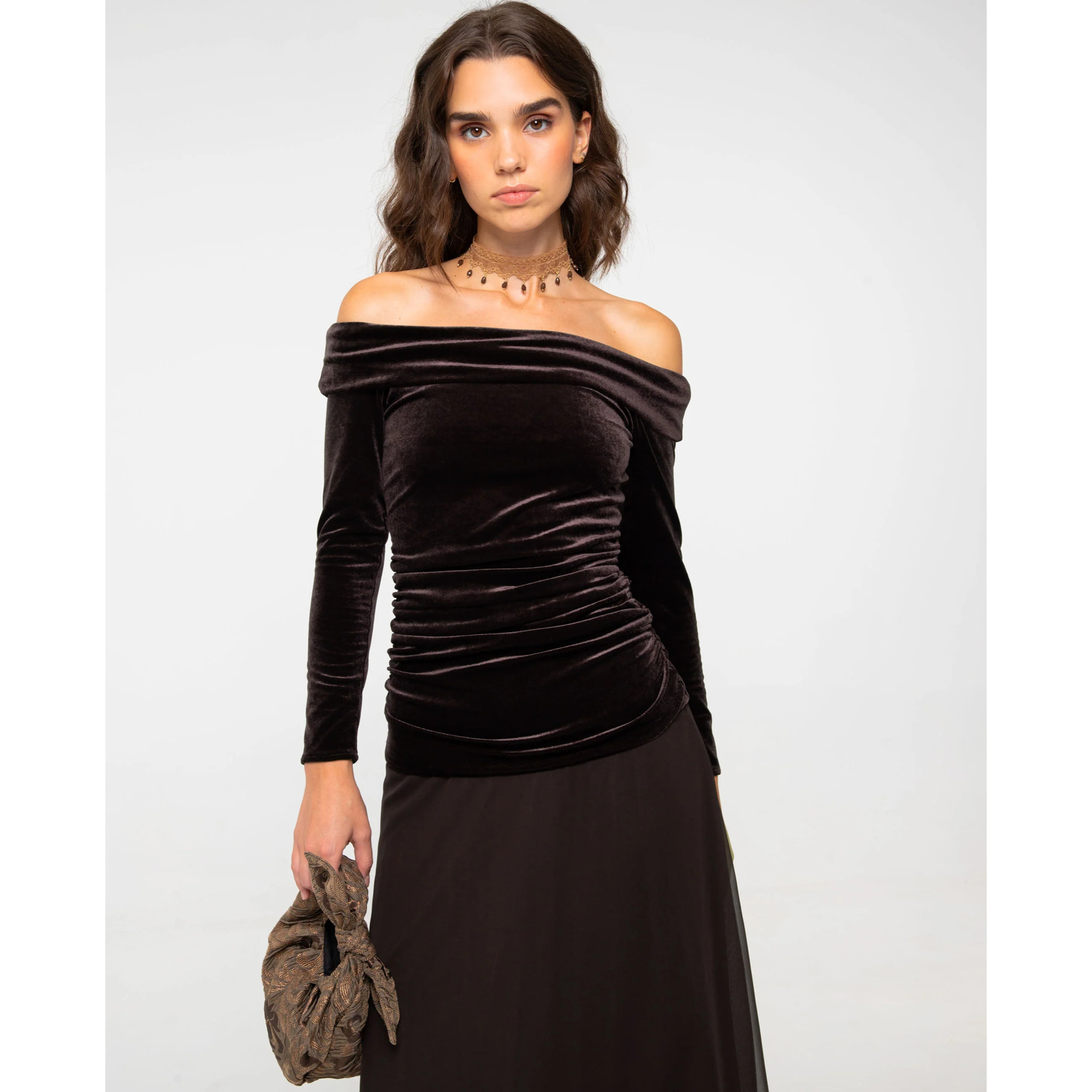 Vestido de punto elástico con flecos y corte ajustado de mujer