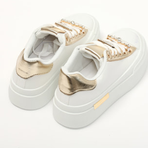 Sneakers in simil pelle con dettagli gioiello