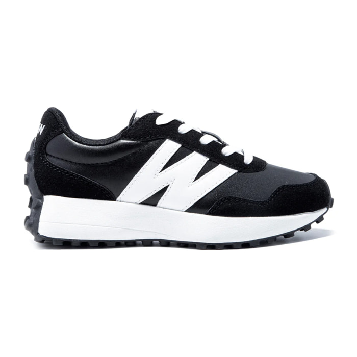 Zapatillas retro negras con logo blanco