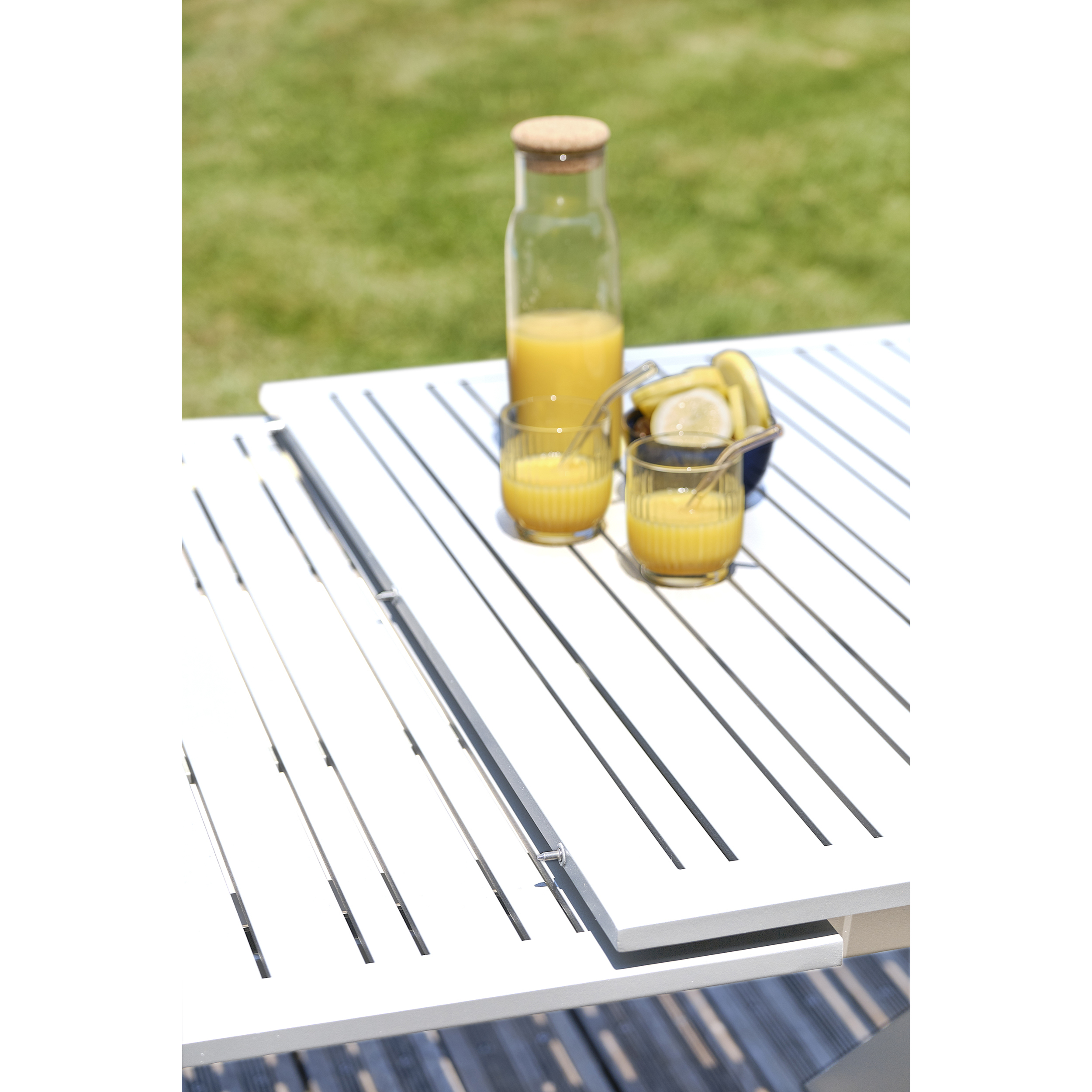 FLORIDE - Table de jardin en aluminium blanc