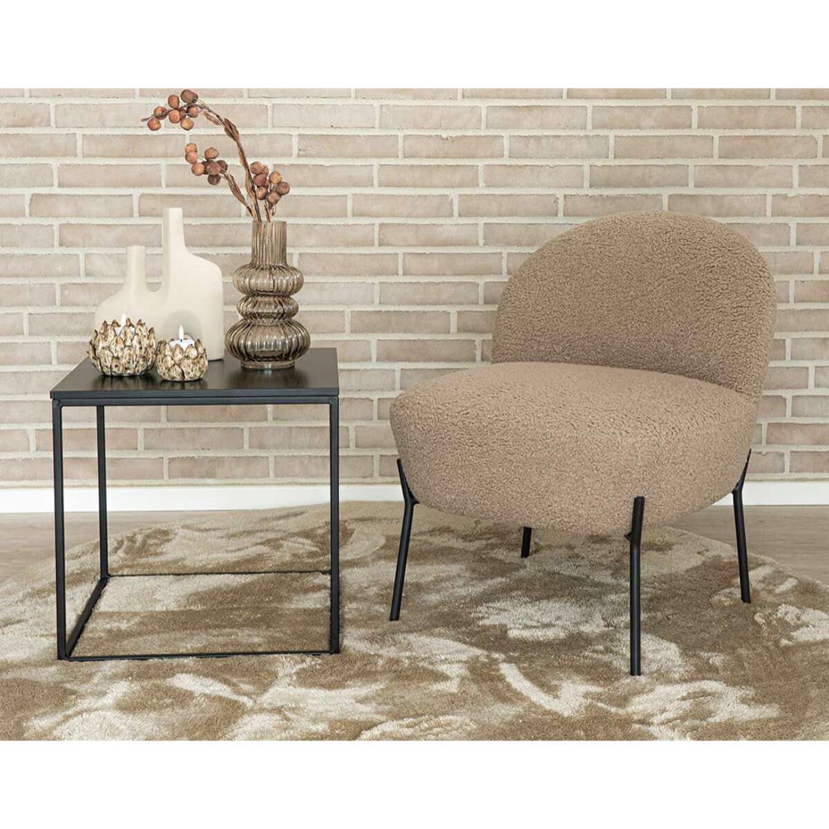 Renato - fauteuil avec pieds en acier - en tissu bouclette - Beige