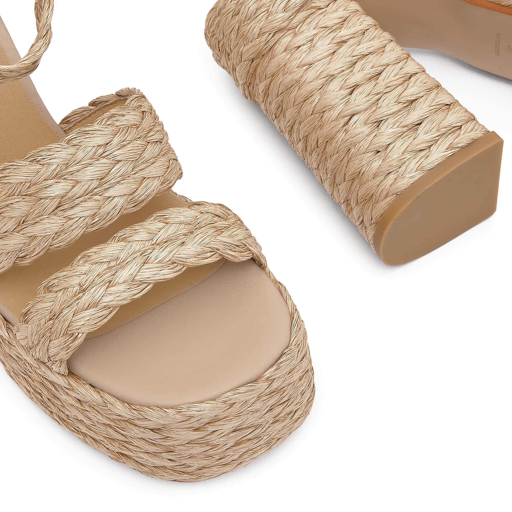 Sandalia de tacón Fresa en rafia tintada con cierre de pulsera