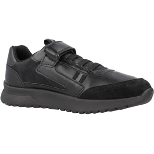 Zapatillas Niño de la marca GEOX  modelo J BRIEZEE BOY NEGRO