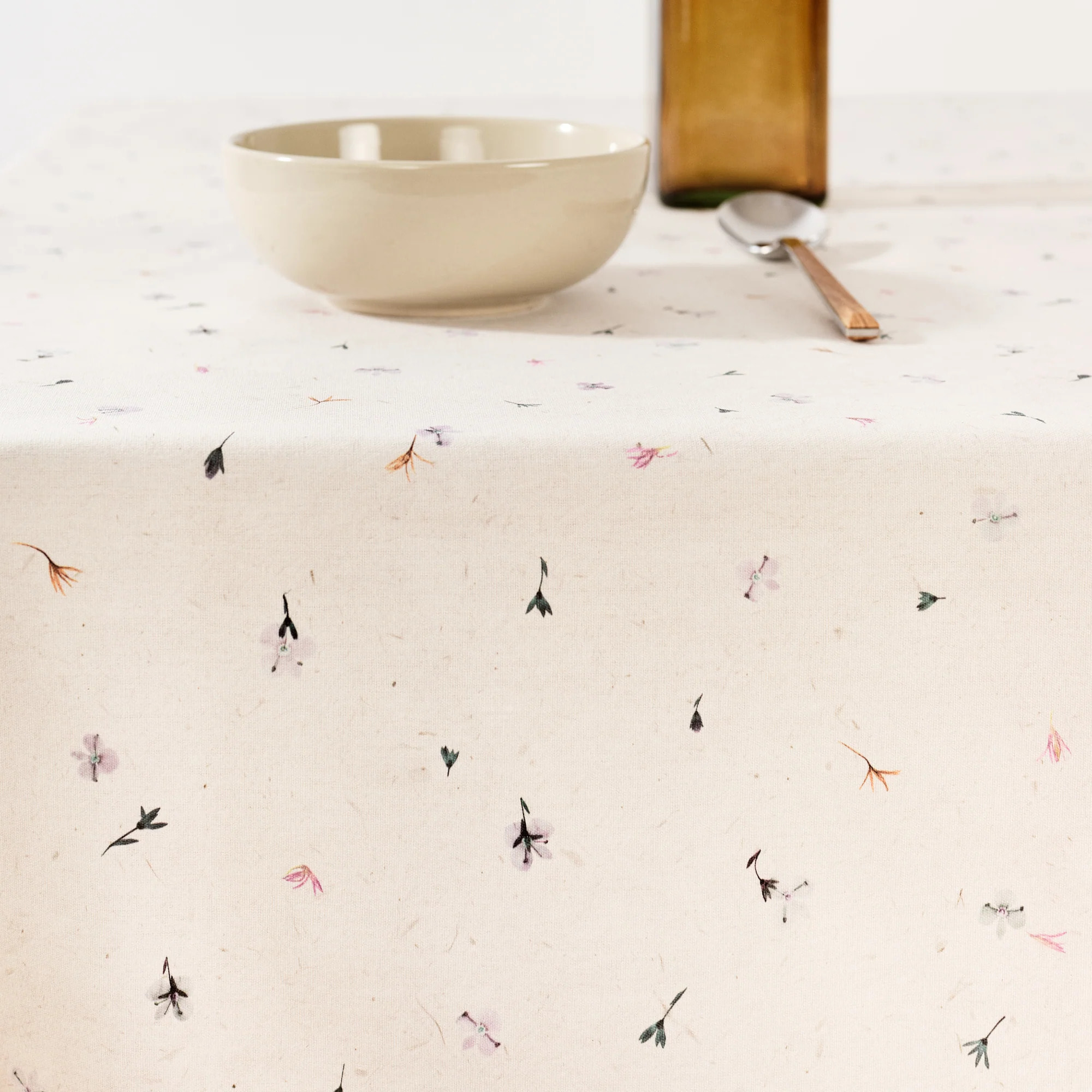 Nappe en résine anti-taches 0120-343