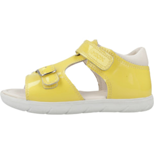 Sandalias Niña de la marca GEOX  modelo B SANDAL ALUL AMARILLO