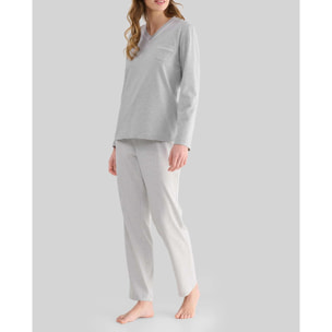 Pijama mujer, vigoré en la parte superior, práctico escote en pico, manga larga y pantalón largom de rayas