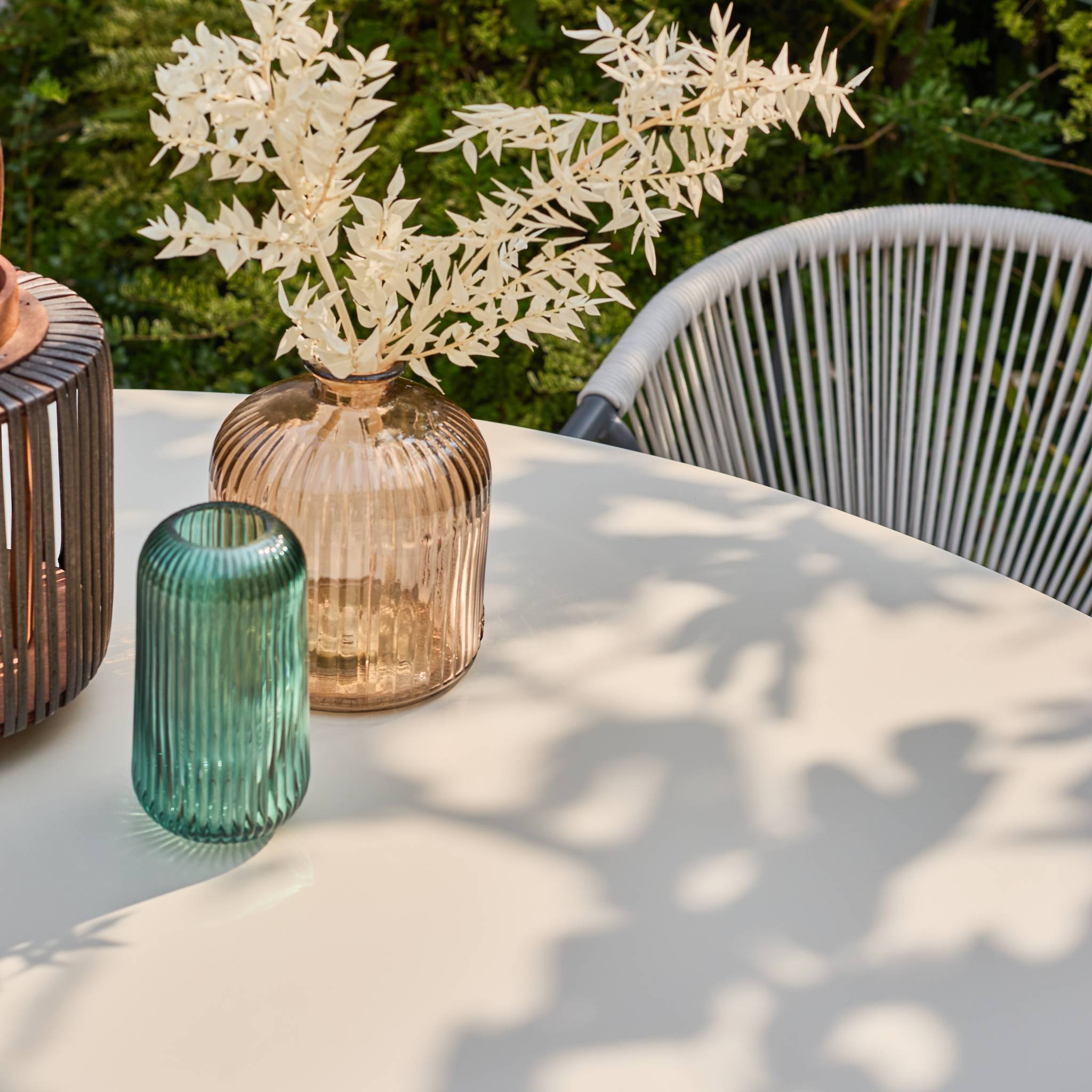 Table de jardin ronde aluminium et verre 6 places ORBIS