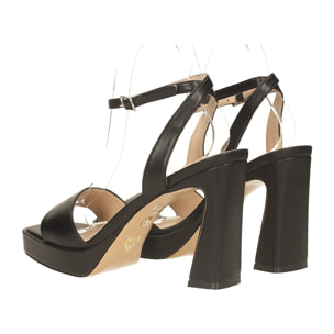 Sandali Donna Tata Italia Nero