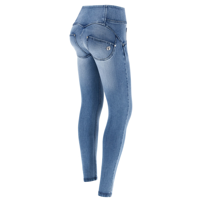 Jeans push up WR.UP® vita media denim ecologico effetto used