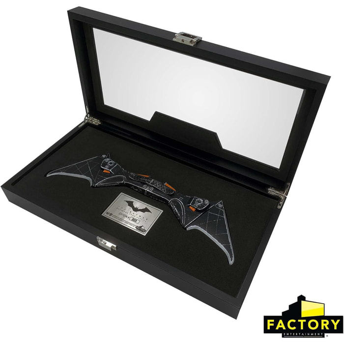 The Batman Prop Replica Batarang Edizione Limitata 25 cm Factory Entertainment