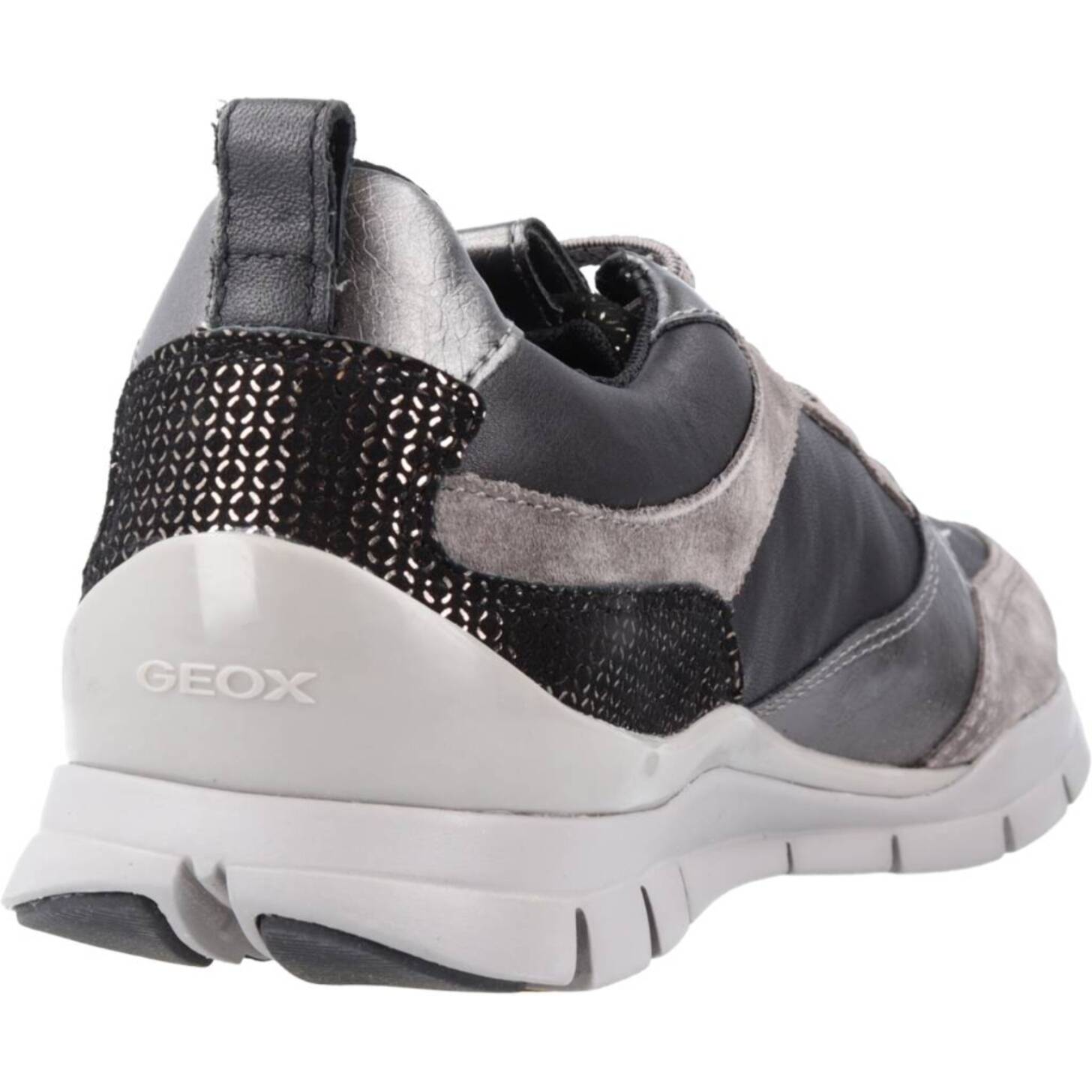 Sneakers de  Mujer de la marca GEOX  modelo D SUKIE GRIS