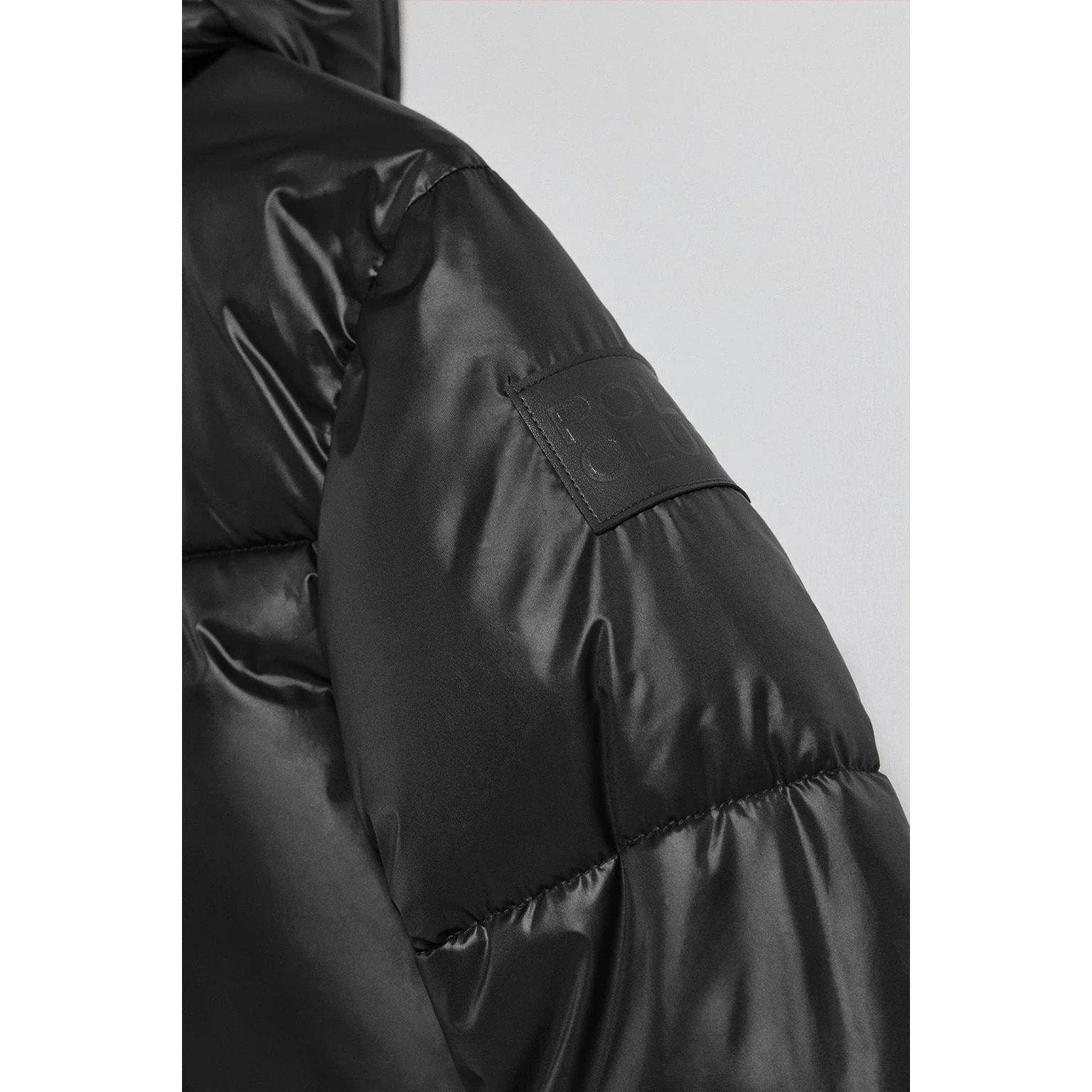 Chaqueta negra corta acolchada Sidney con detalles Polo Club