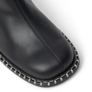 Botín de tacón Neandra en napa con cierre elástico