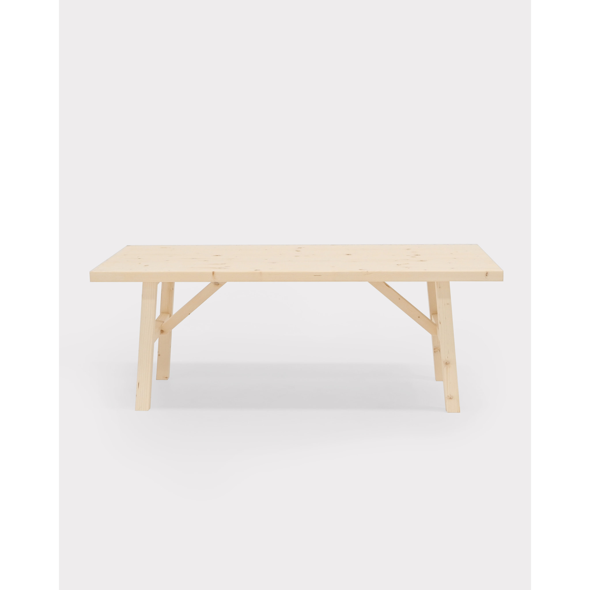 Table basse en bois massif finition naturelle Hauteur: 45 Longueur: 120 Largeur: 50