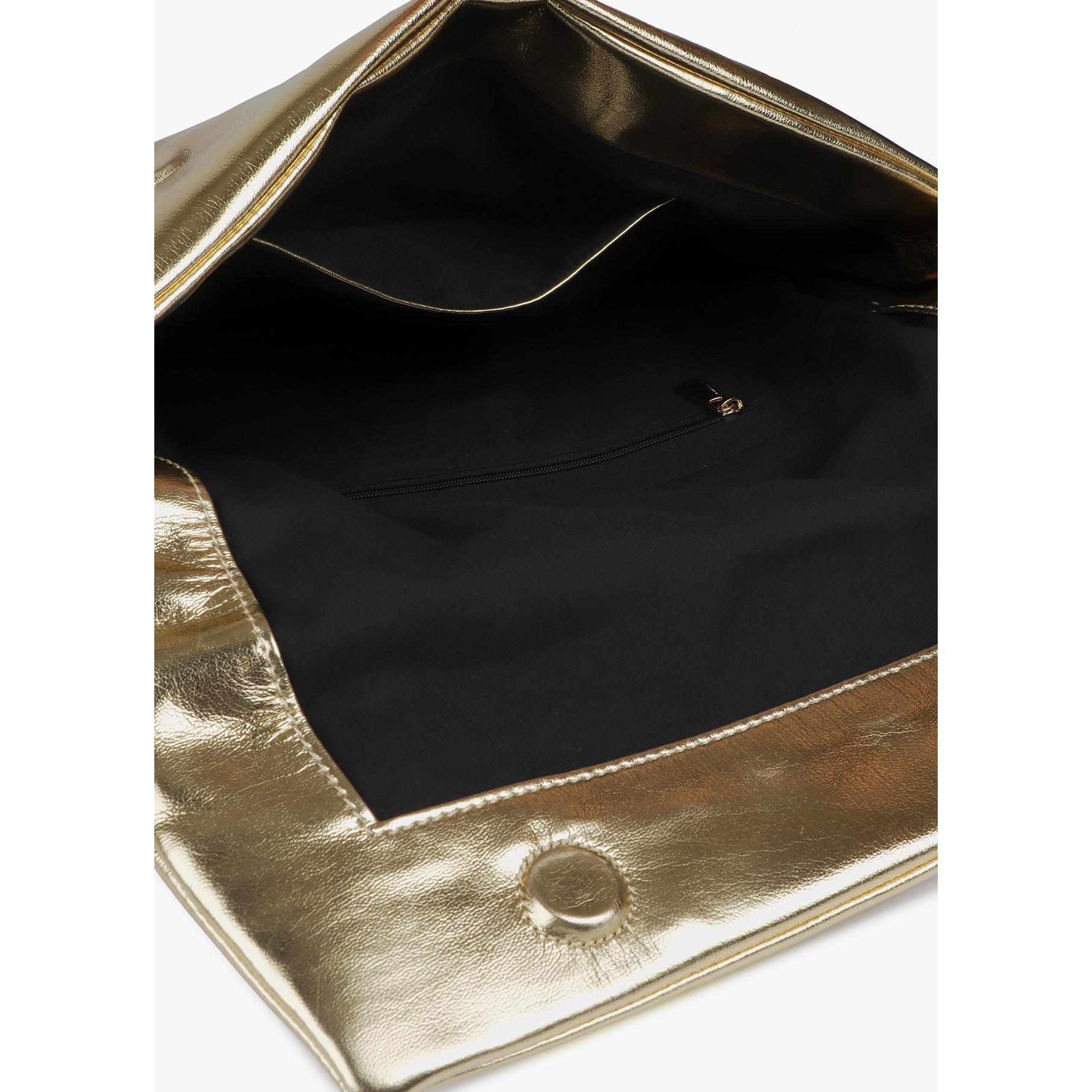 Pochette trapuntata effetto metallico con logo LC ovale