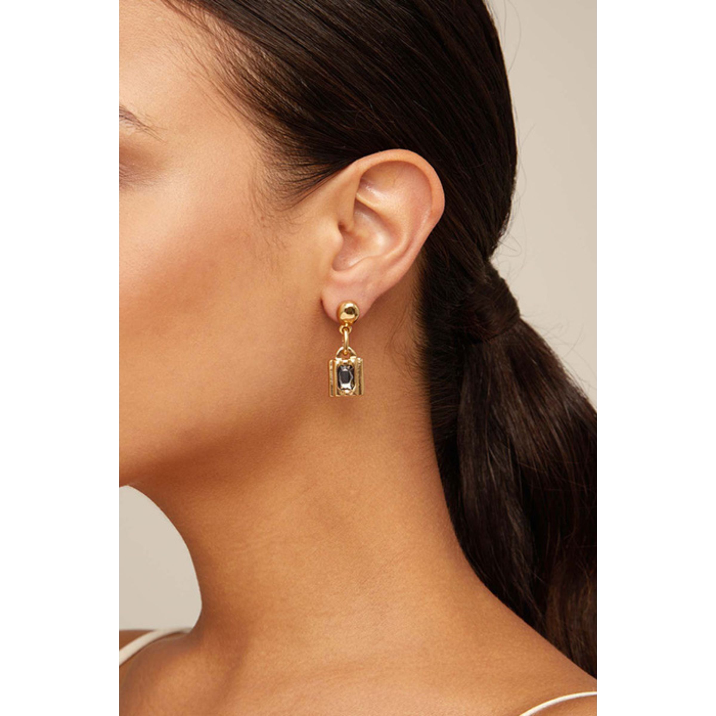 Pendiente  Lock GRIS U