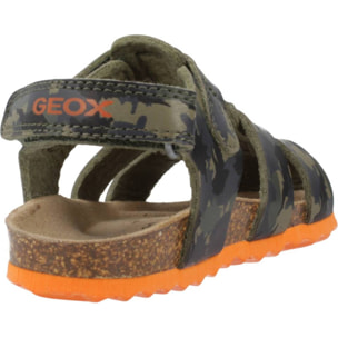 Sandalias Niño de la marca GEOX  modelo B SANDAL CHALKI BOY VERDE