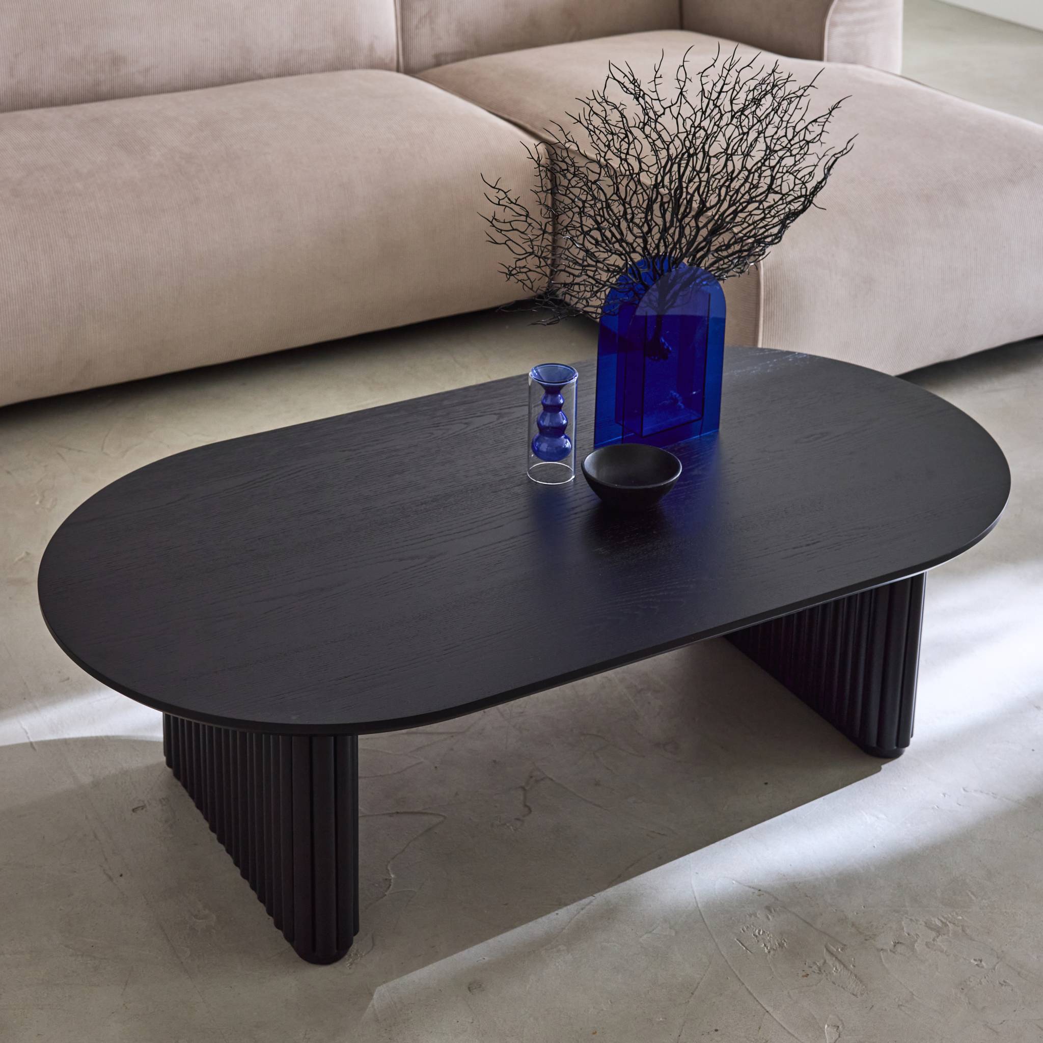 Table basse ovale bois d'hévéa placage chêne noir - L 122 x P 65 x H 35 cm - Gabrielle
