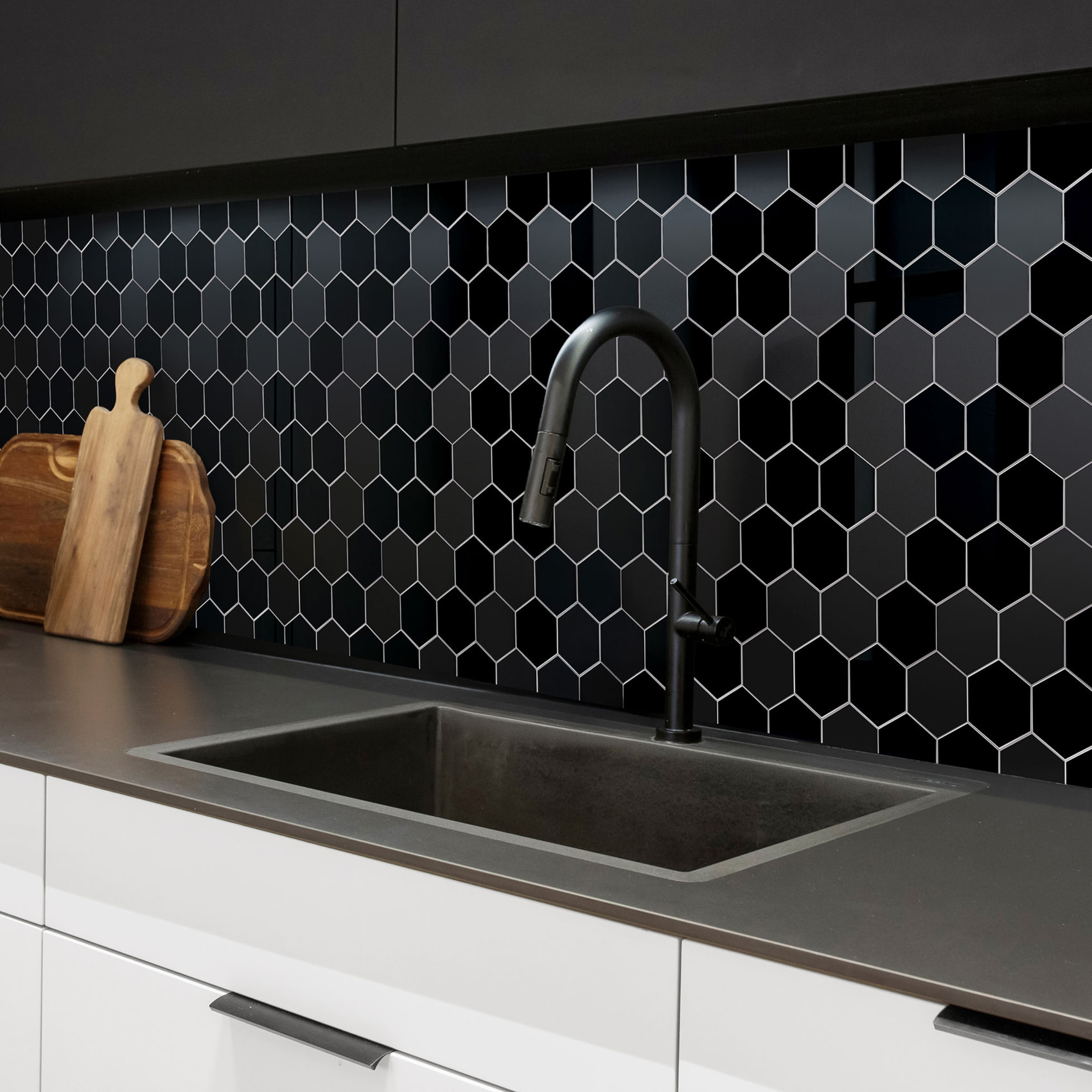 Crédence adhésive murale 3D  - Effet carrelage hexagonal 4 pièces - Noir