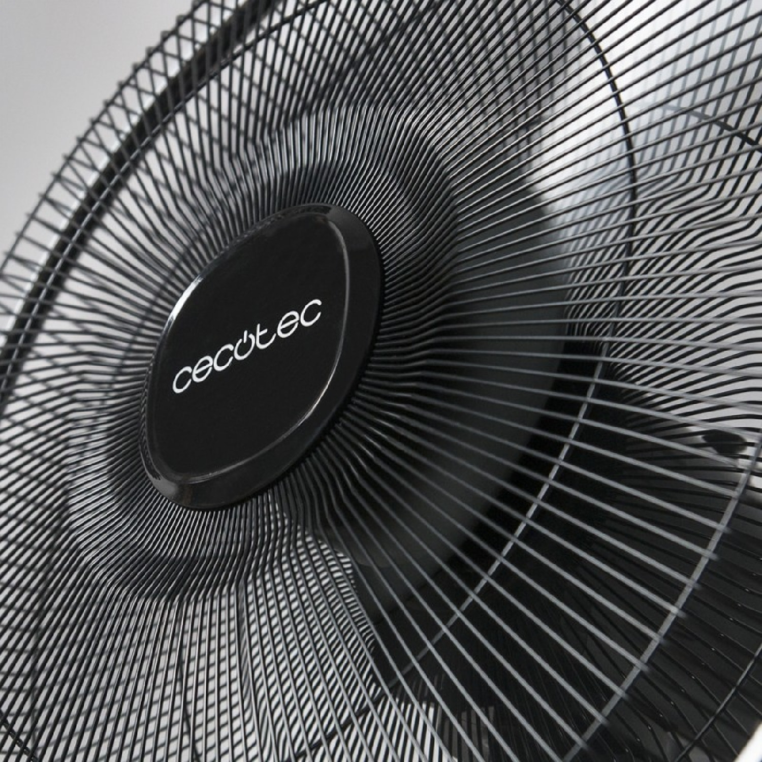 Cecotec Ventilateur de pied EnergySilence 1020 Extremeflow