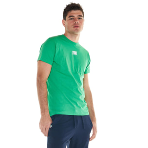 Completo set da uomo composto da t-shirt e pantaloncini Leone Basic