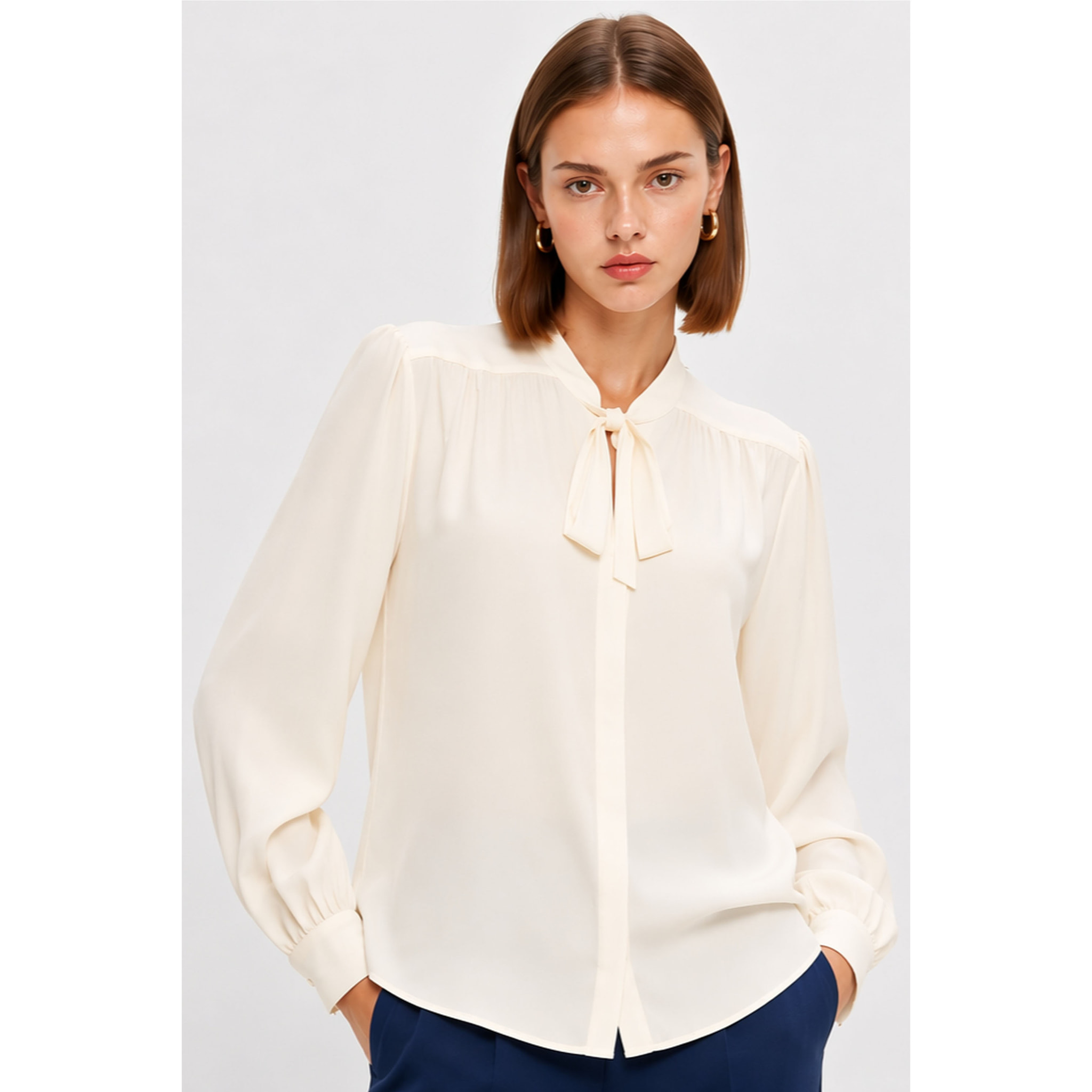 Kocca - Blusa da donna con fiocco al collo e polsini abbottonati Donna