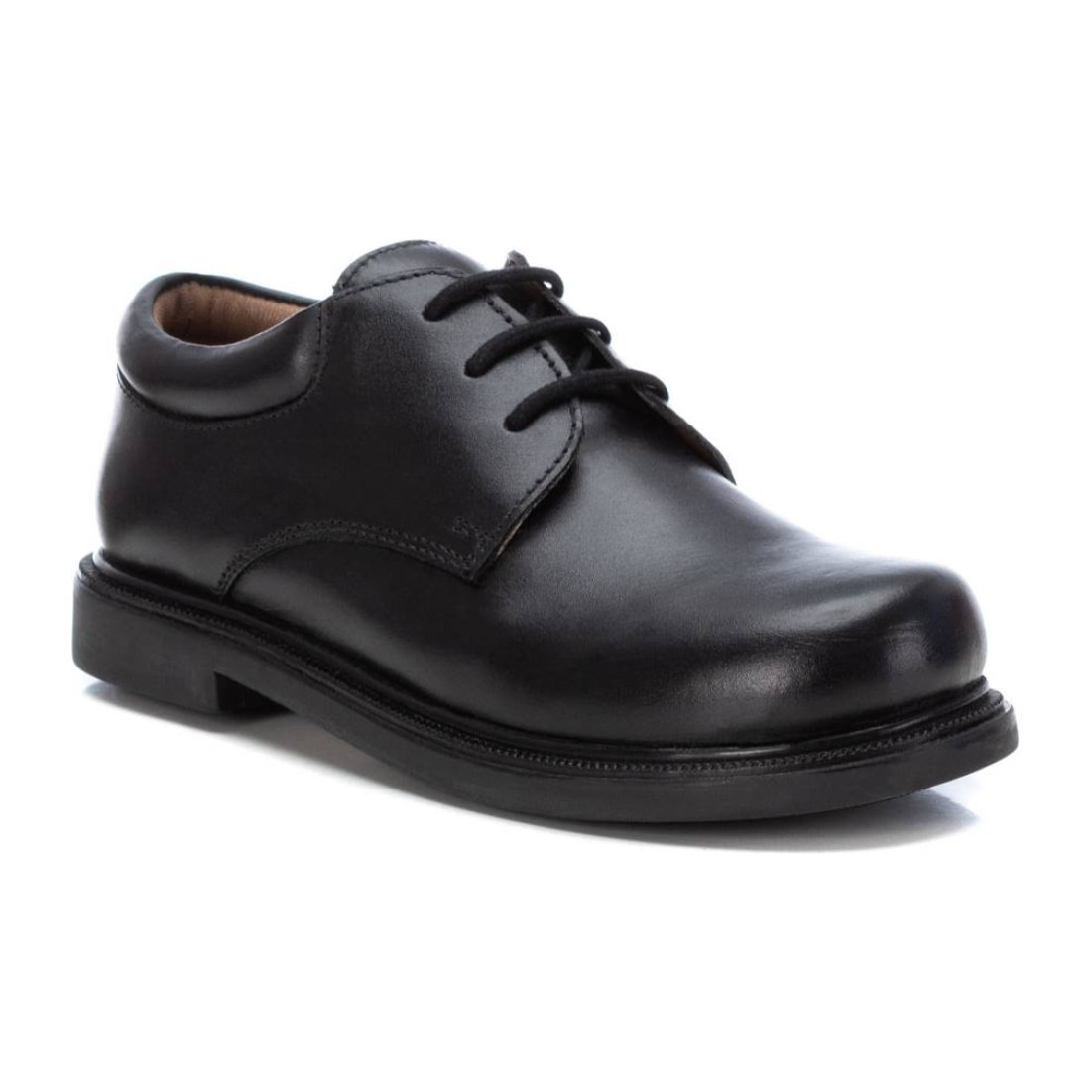 Zapato colegial de piel negro