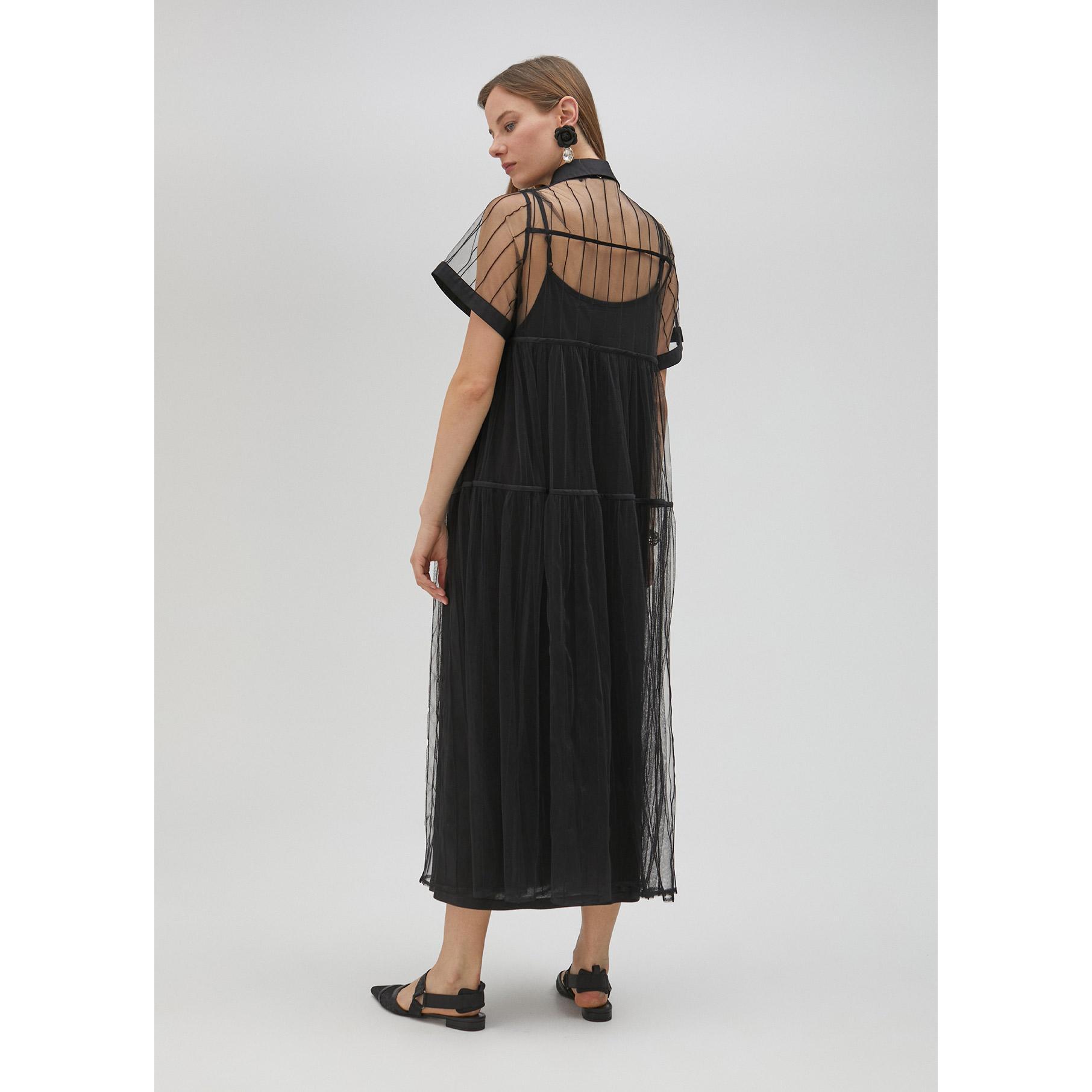 Vestito nero in tulle