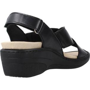 SANDALIAS PINOSOS 70910