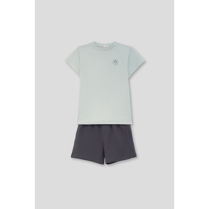Conjunto de camiseta con logo circular en el pecho y bermuda lisa con cintura elastica | Color: Verde agua | Street Monkey
