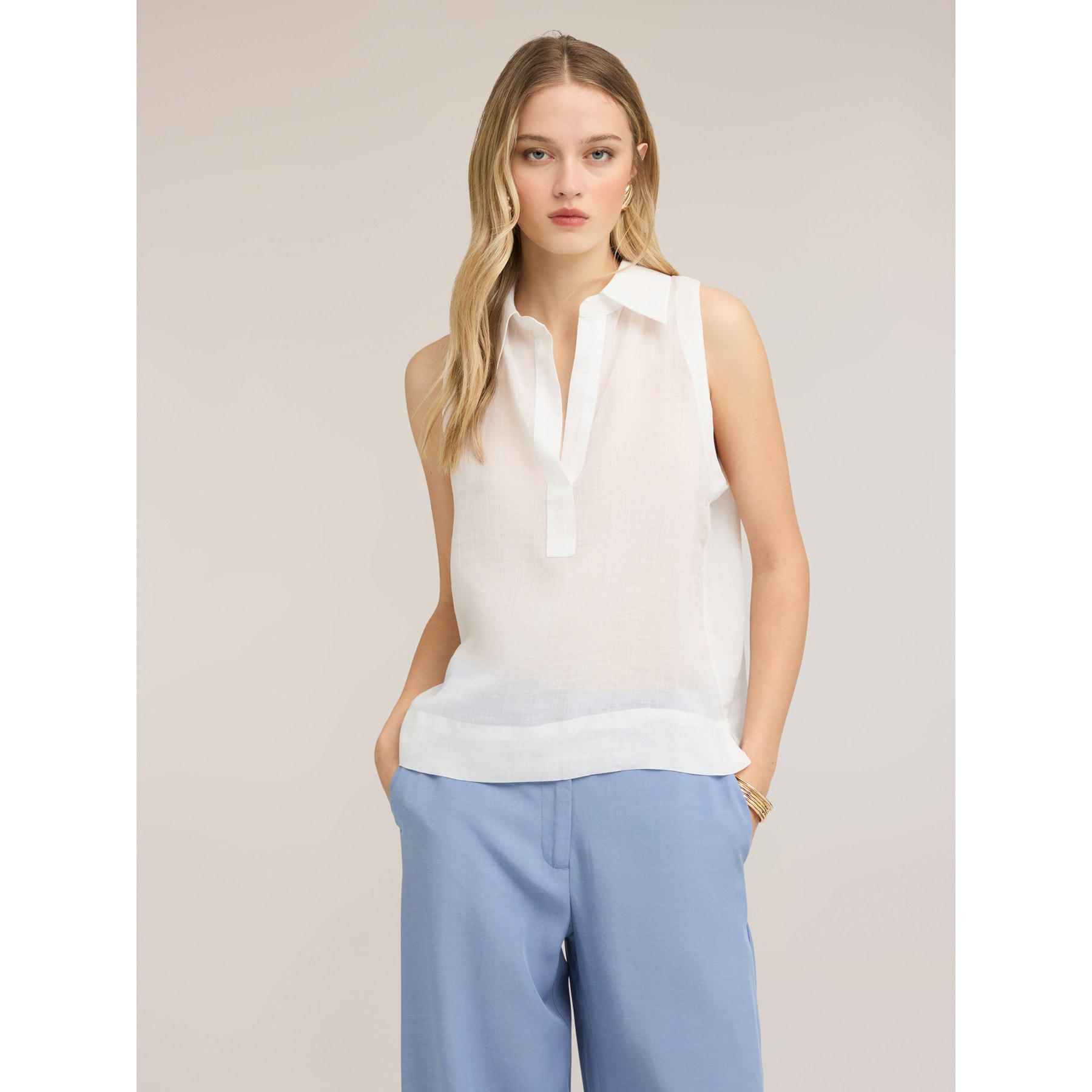 Motivi - Top in ramie con scollo a V - Bianco