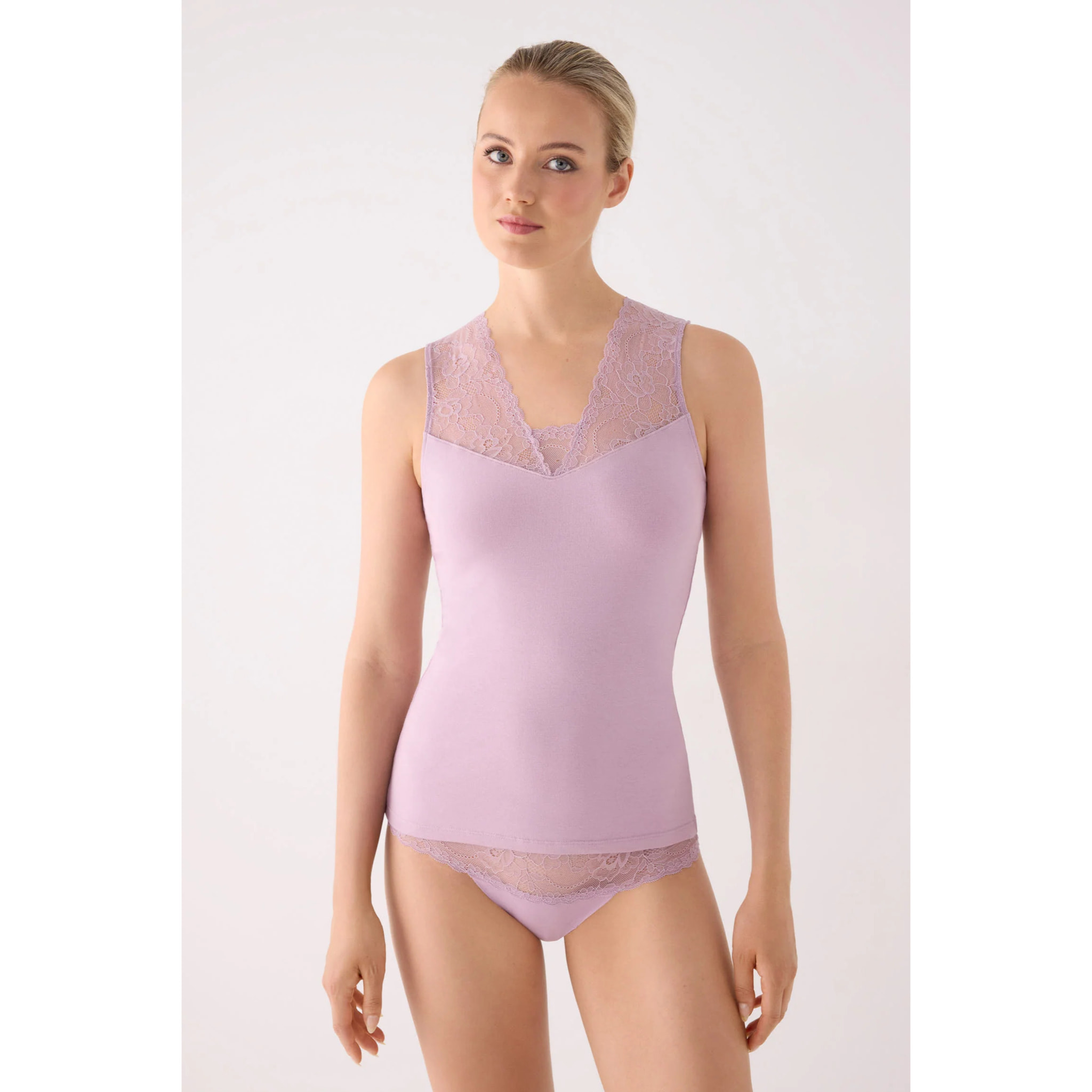 Maglia intima senza maniche