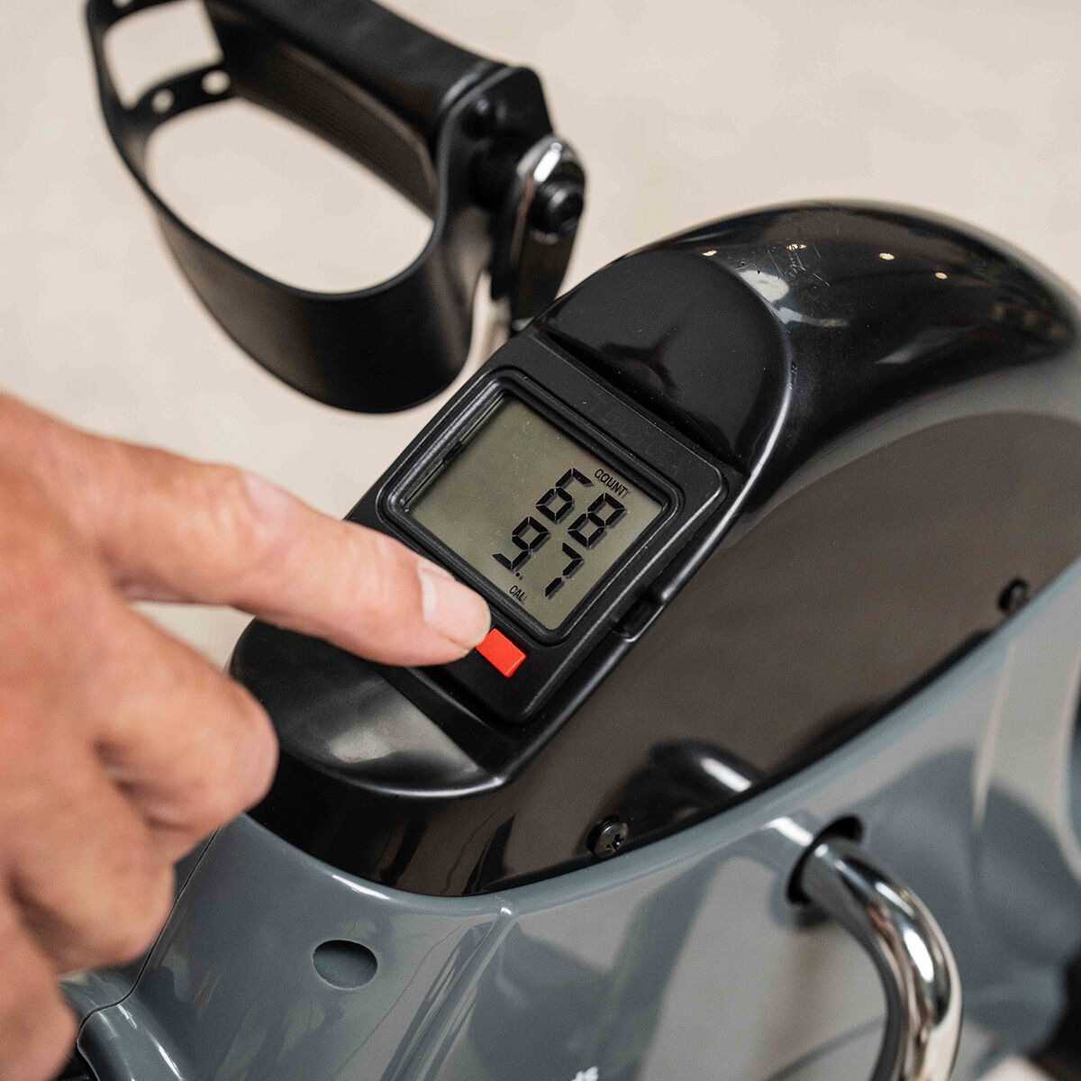 Pedaliera statica per braccia e gambe con tappetino Velora 2100 InnovaGoods