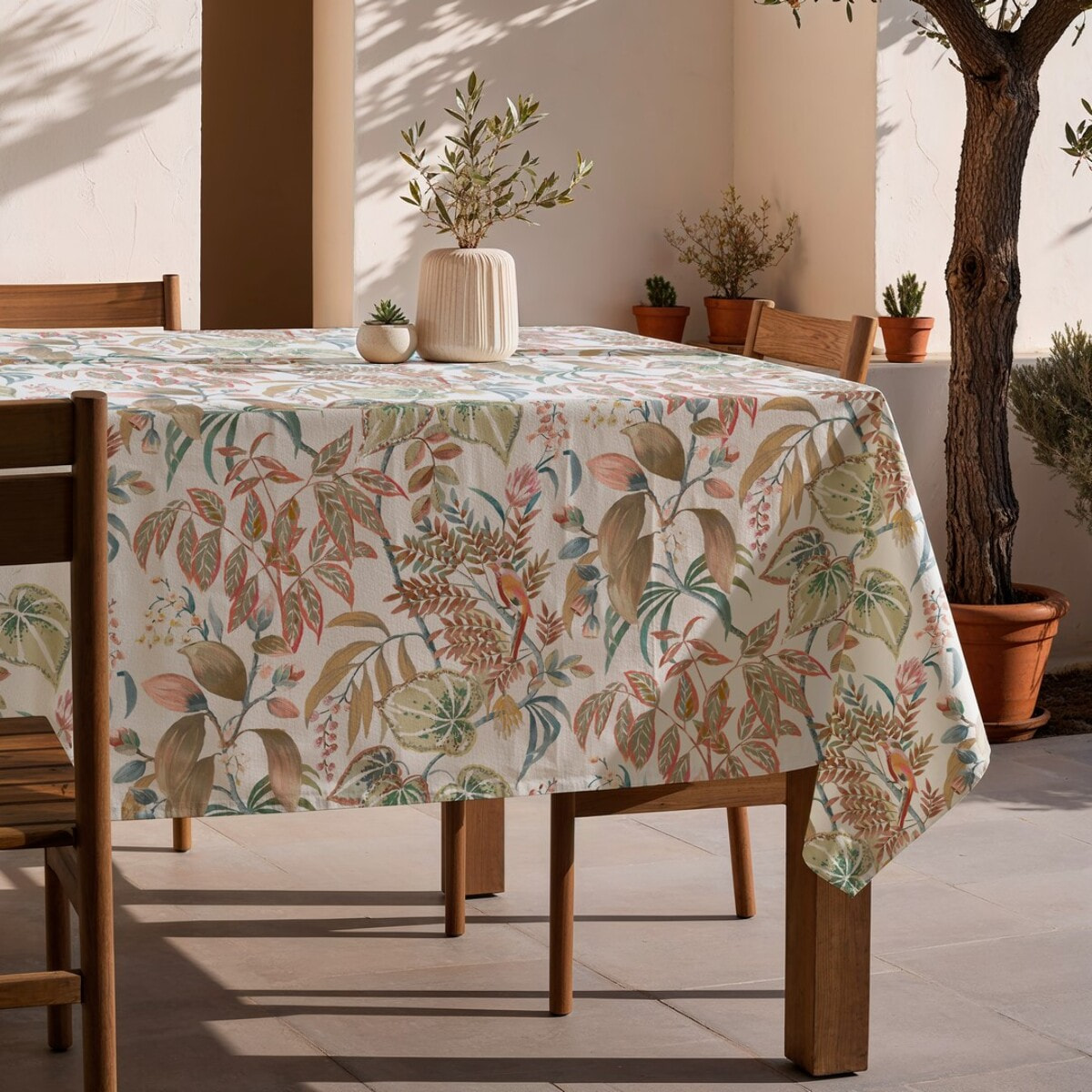 Nappe imprimée anti-tâches MAIRA MULTICOLOR