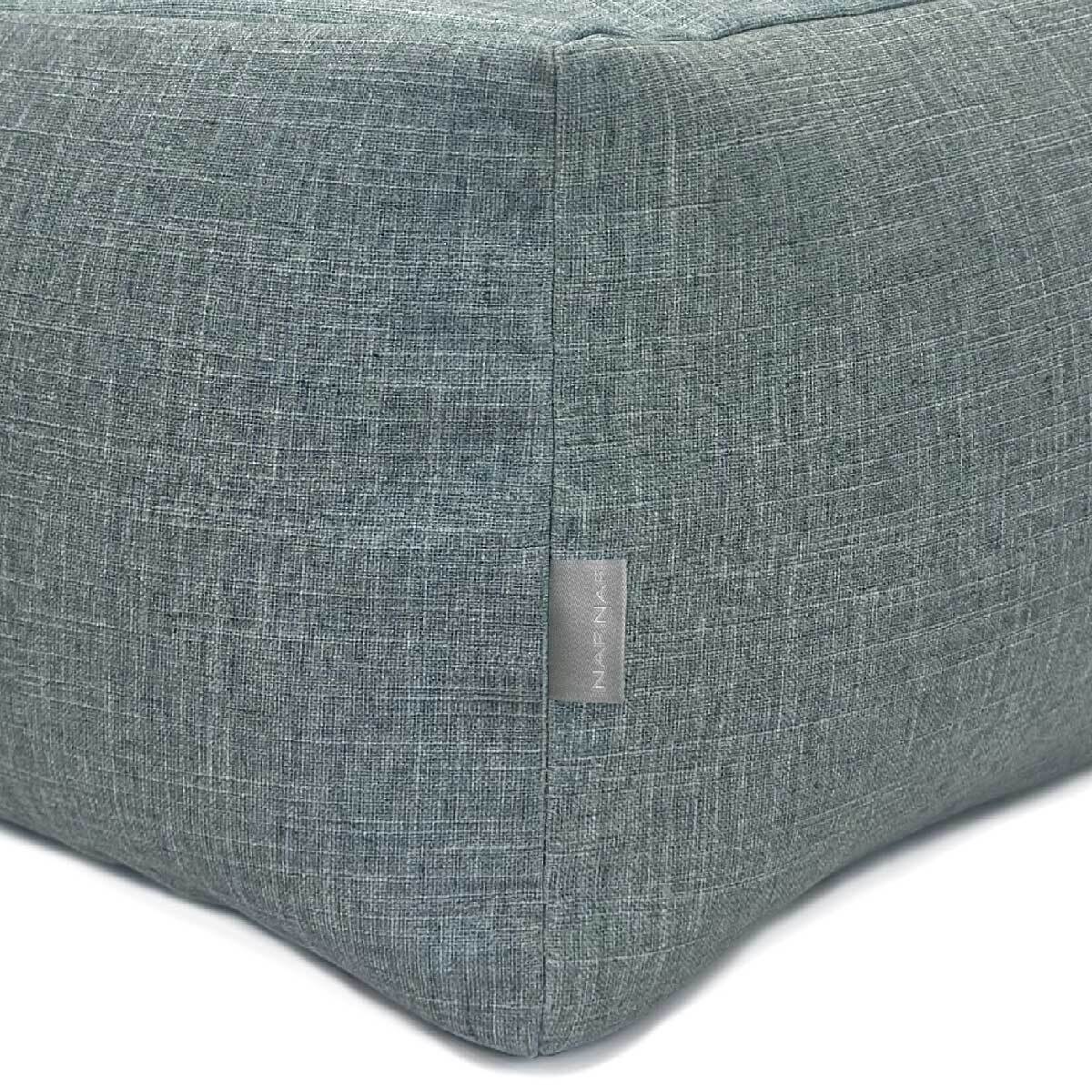 Puff desenfundable MAYA azul claro 50x50x25 cm. Disponible en varios colores