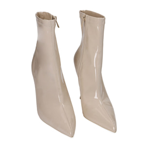 Stivaletti panna in vernice, tacco 9,5 cm