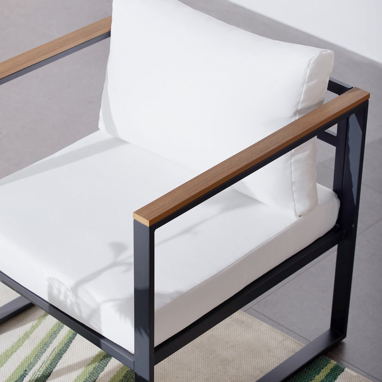 Salon de jardin 2 places design bois/noir - NAZCA