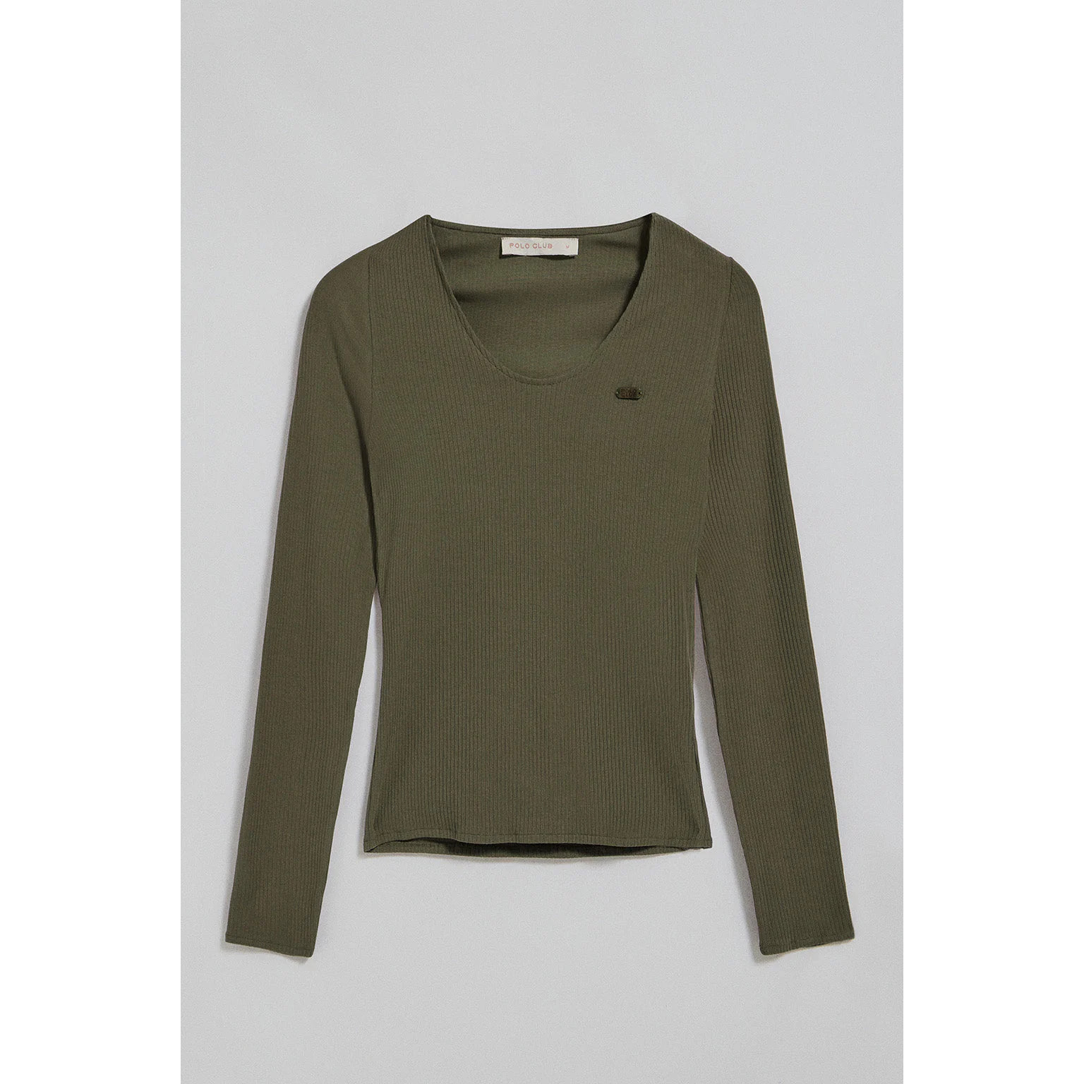 Maglietta verde militare Penelope con particolare di bottone madreperla Polo Club