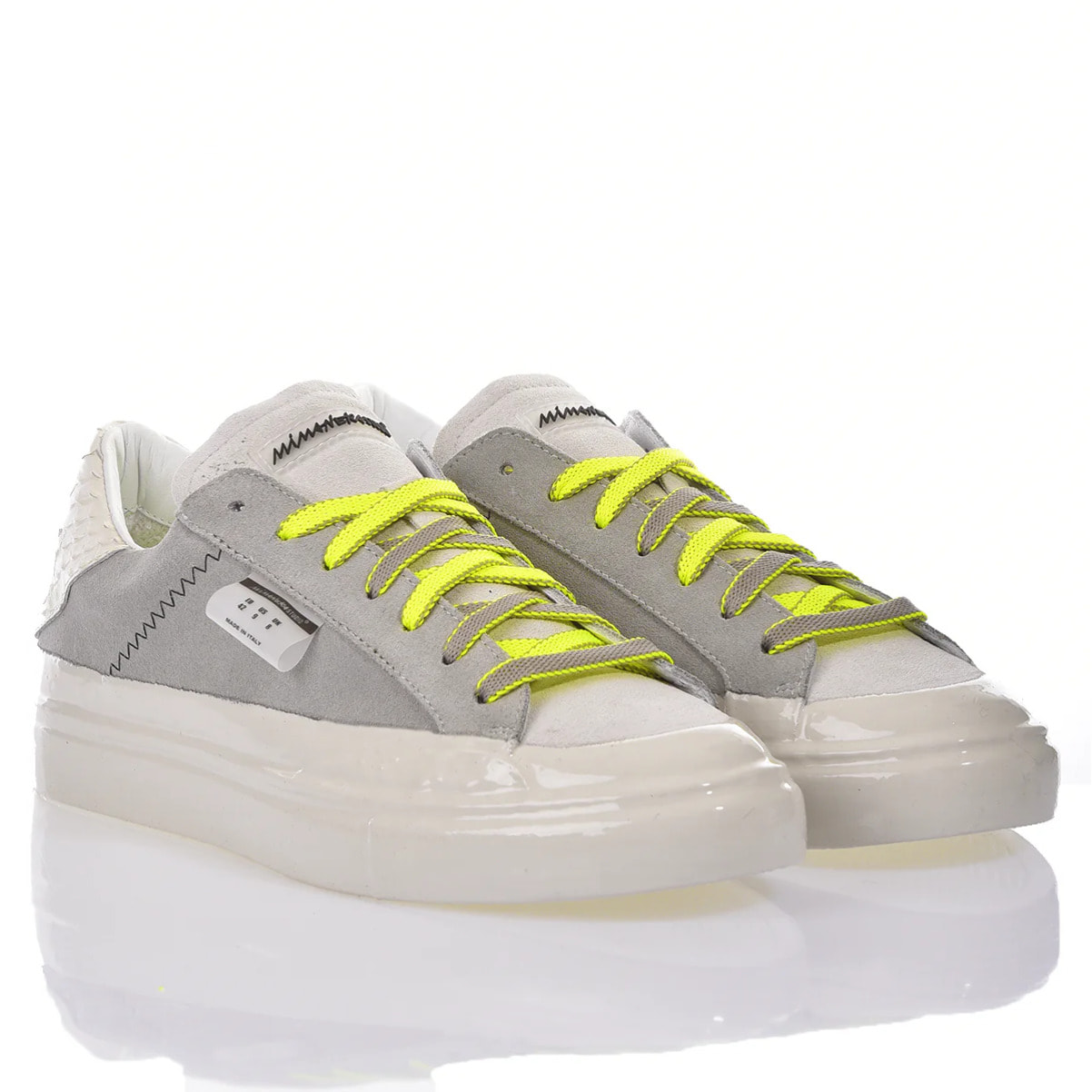 Mimanera Garage Soft Concrete