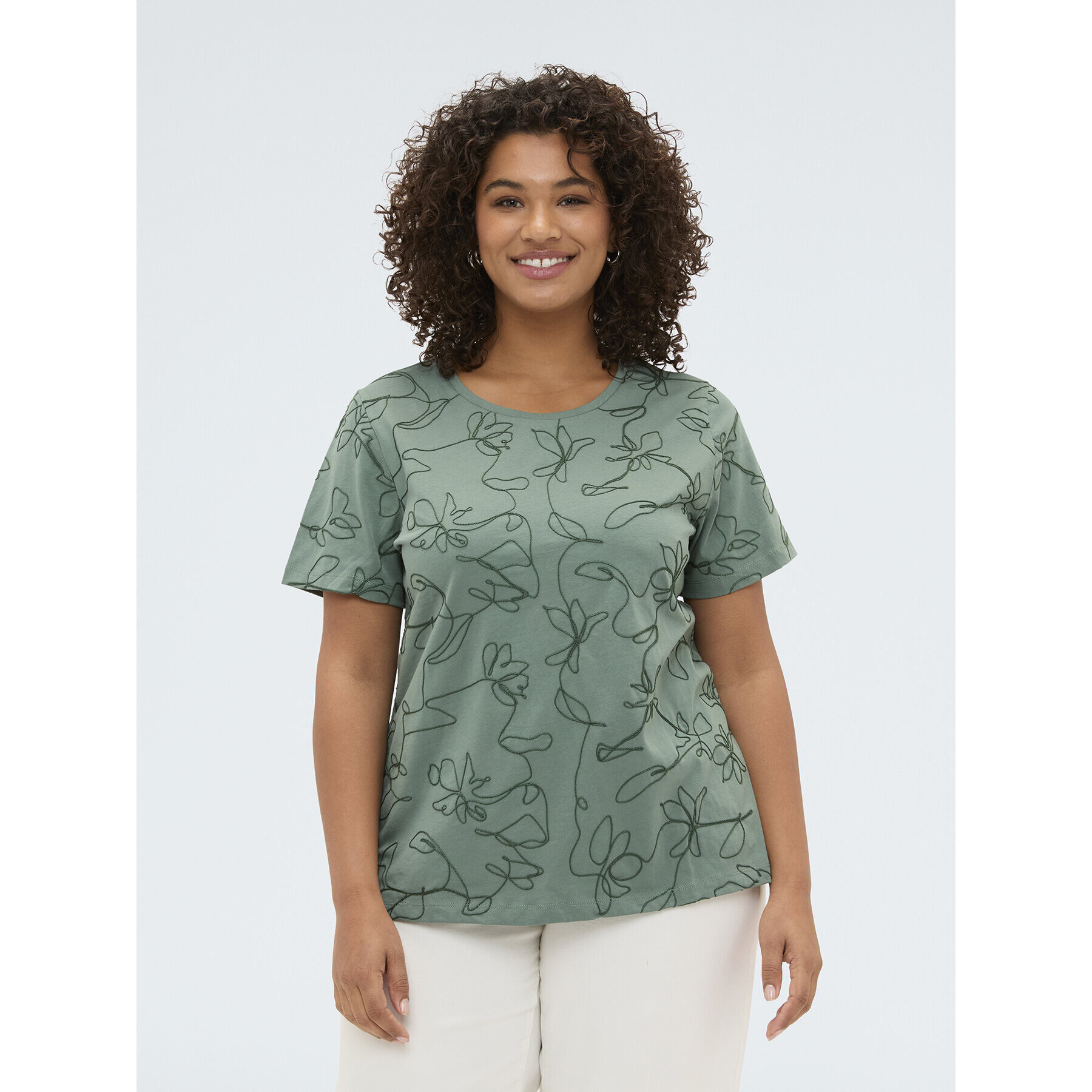 Fiorella Rubino - T-shirt in cotone con ricami floreali - Verde