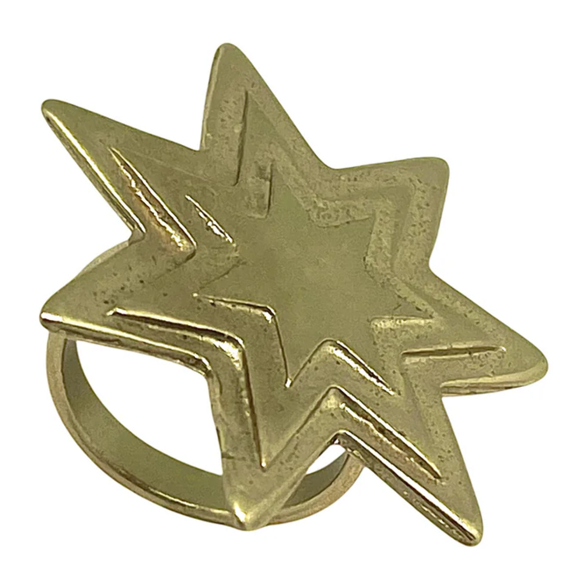 Anillo estrella relieve dorado chapado 10µ latón. Diseño Gloria Mago