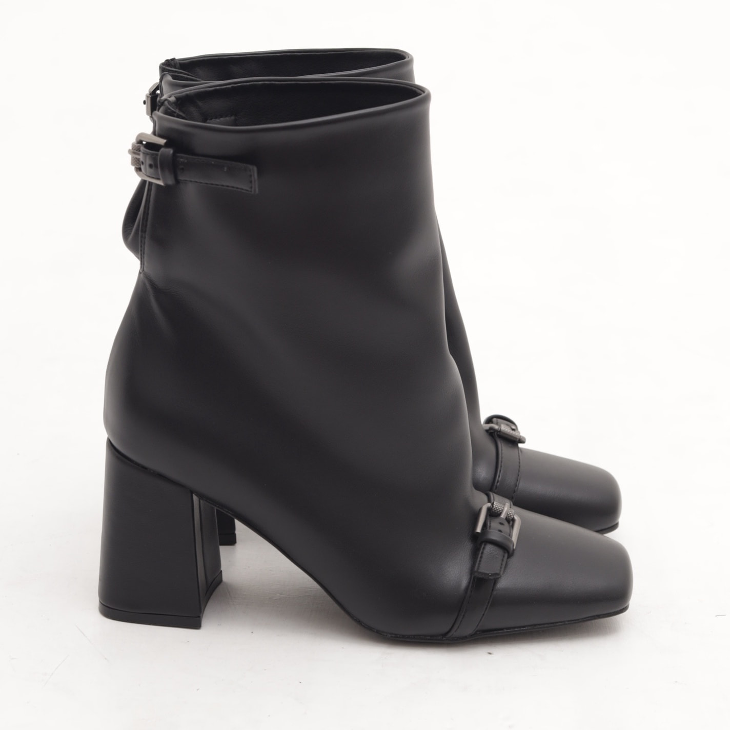 STIVALETTO OVERSIZE TACCO NERO