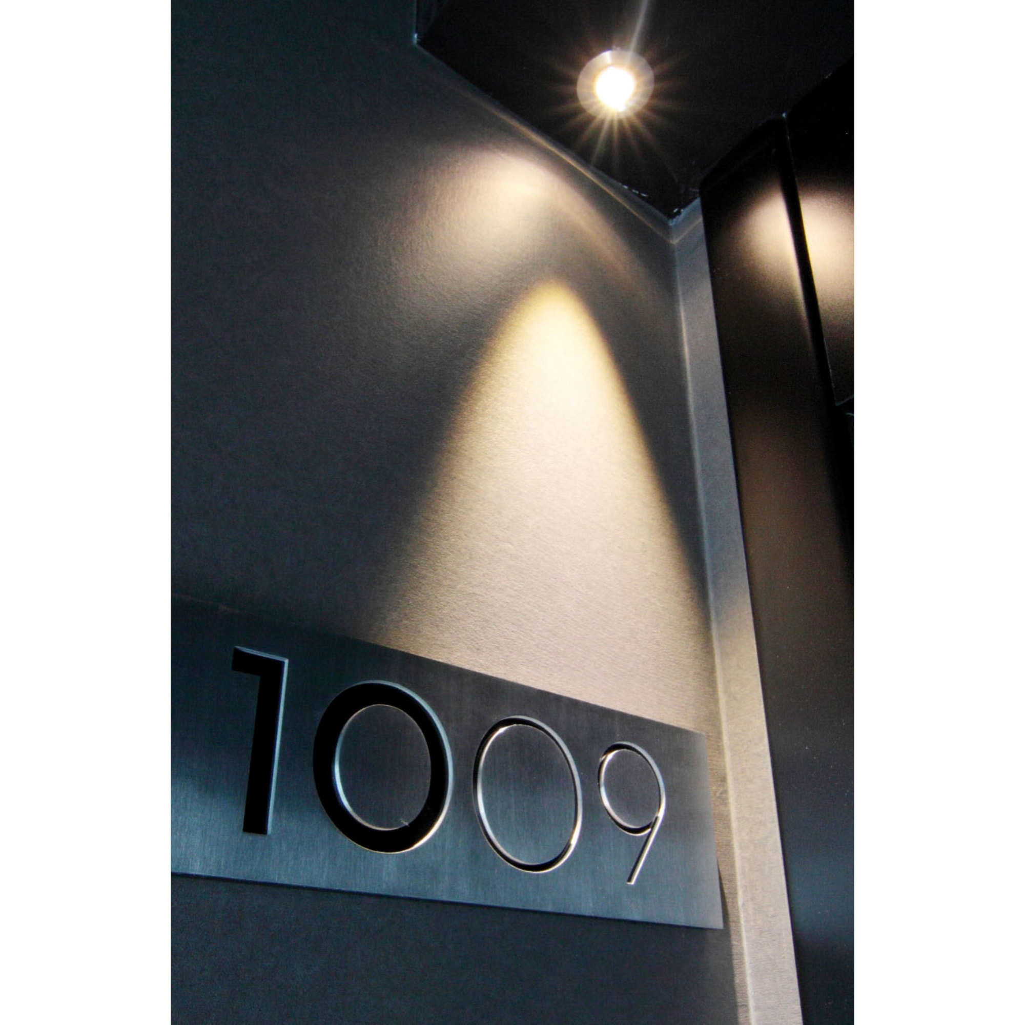 CURTIS Empotrable gris luz cálida