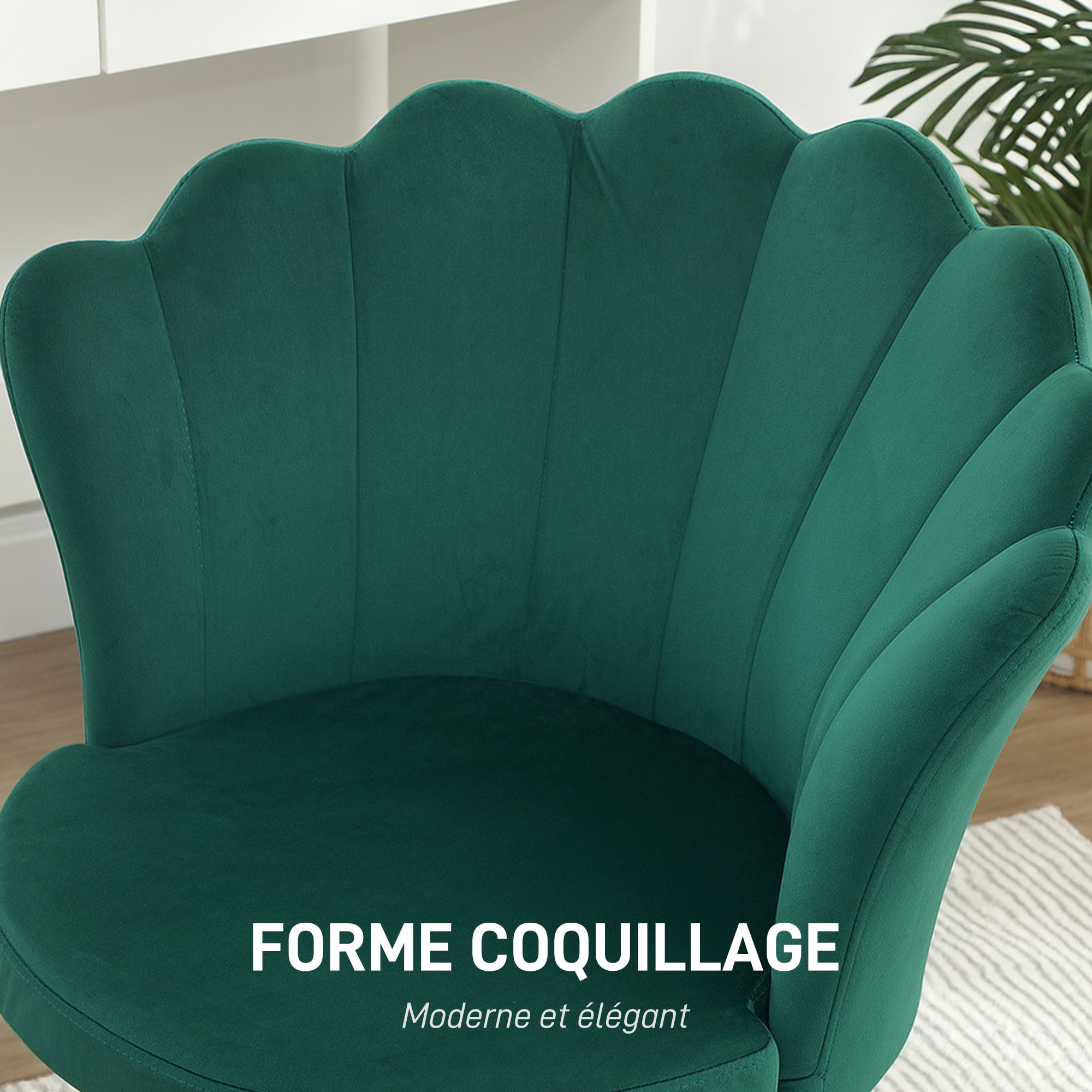 Chaise coquillage chaise design pieds métal dorés effilés velours vert émeraude