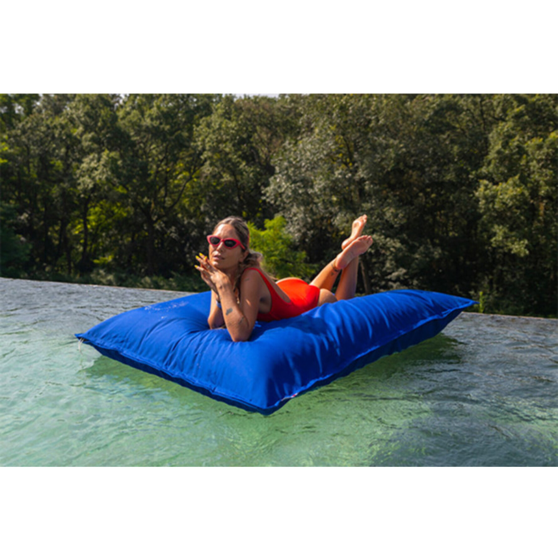 Jumbo UV Flottant Bleu Roi