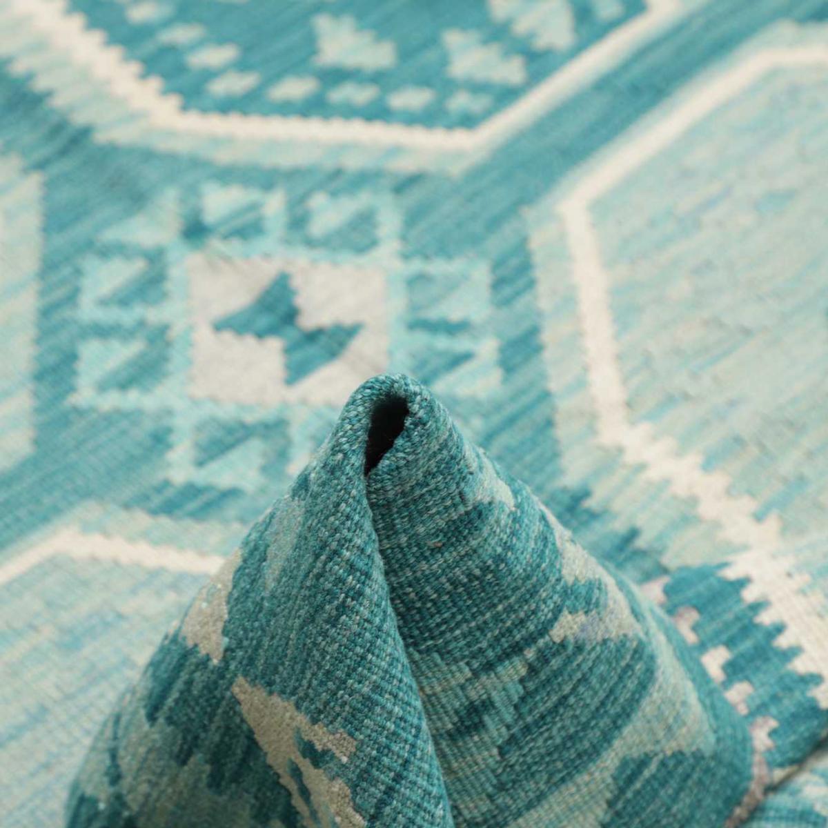 Tapis kilim, motif géométrique authentique, tissage plat en laine
