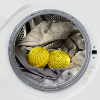 Pacchetto di 2 palline per lavare i vestiti senza detersivo delicato - tpr - giallo - 10,5x10,5x9,4