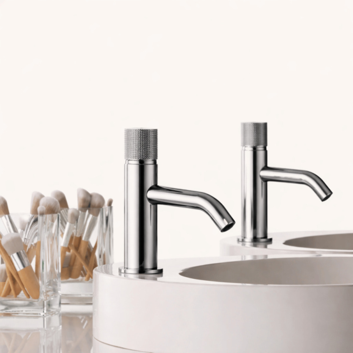 Mitigeur lavabo bec bas PAINI Jewel chromé avec vidage clic clac