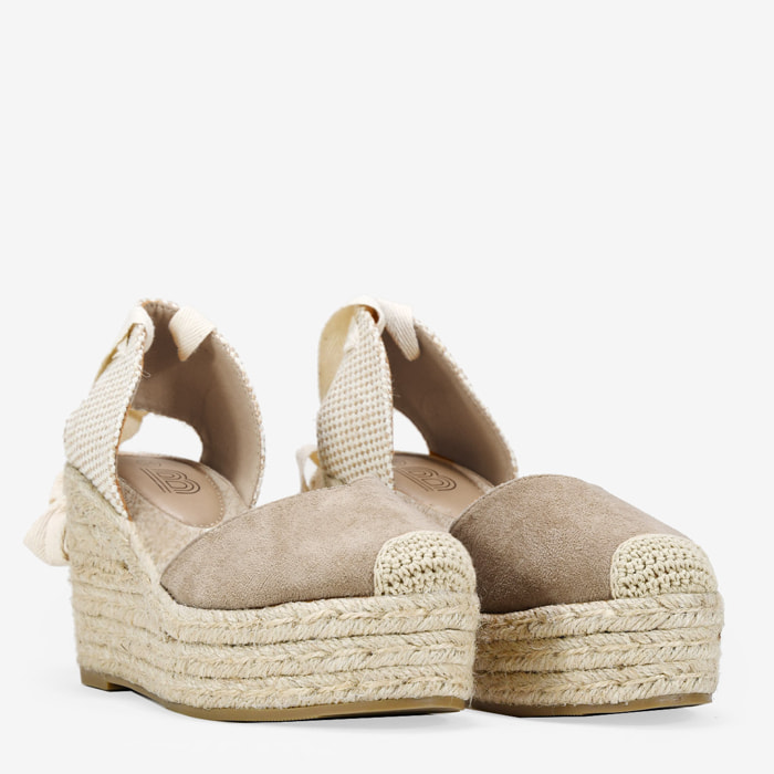 Alpargatas taupe con cuña de esparto