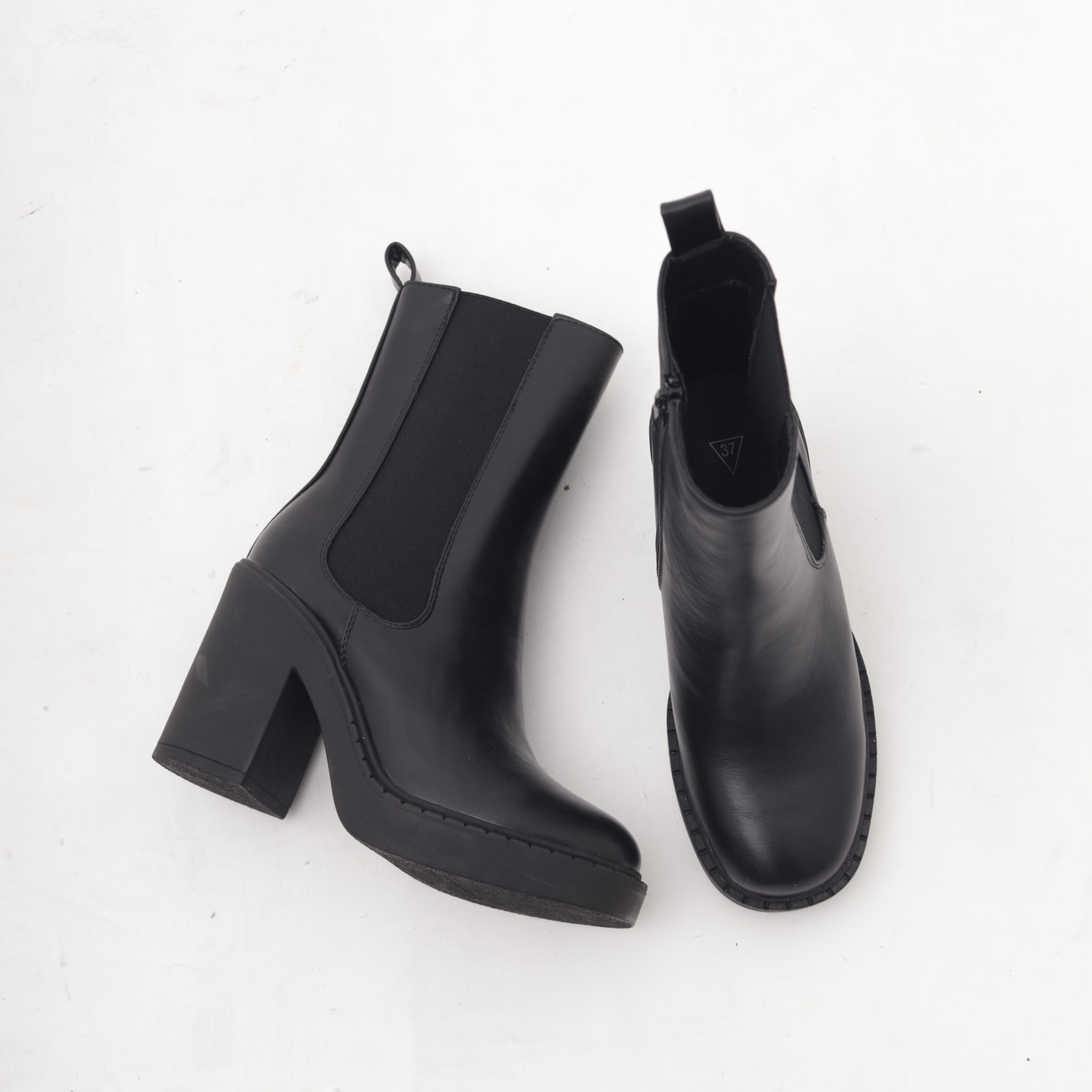 STIVALETTO ELASTICO ZIP TACCO NERO